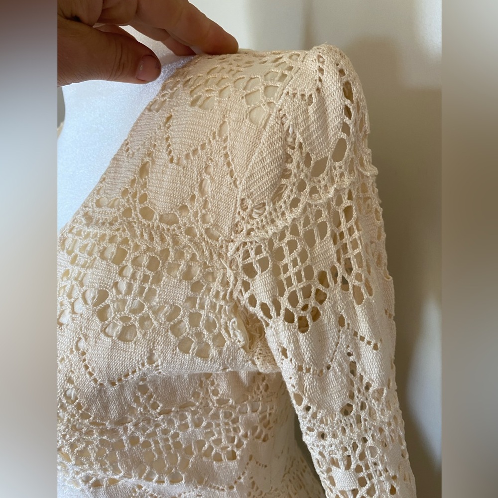 Hand-made 70’s vintage crochet wedding dress size 2 - Picture 6 of 6
